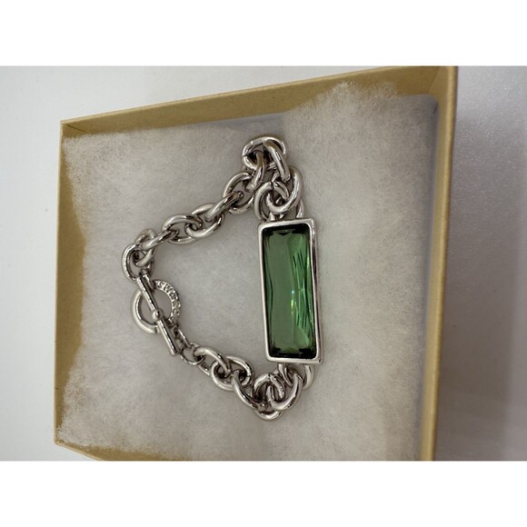 Vintage Bracelet Signed SWAROVSKI Swan Green Crystal Silver Tone W/Toggle Clasp - Picture 4 of 11